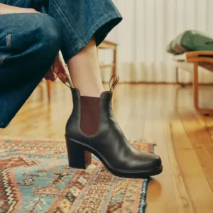 BLUNDSTONE #2366 Women’s Brown and Black